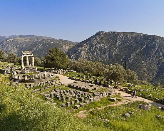 private-tour-delphi-day-trip-from-athens-including-wonderful-local-lunch