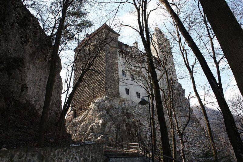 private-tour-departure-bucharest-to-peles-castle-bran-and-brasov-old-town