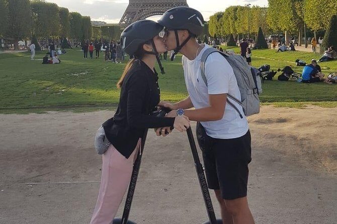 Private Tour: Discover Paris with Local, 3 hours on a Segway - Why Choose a Segway Tour in Paris?