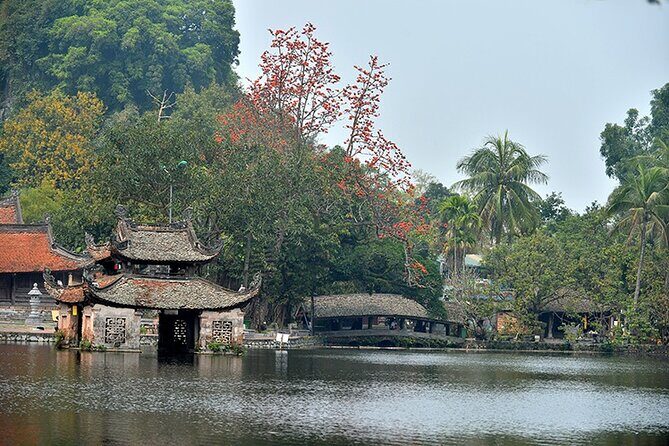 Private Tour Discover Thay Pagoda, Duong Lam Ancient Village - Key Points