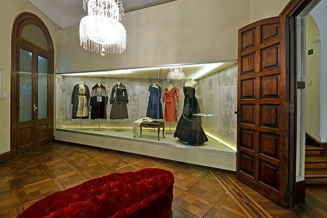 private-tour-discovering-evita-and-the-peronism-in-buenos-aires