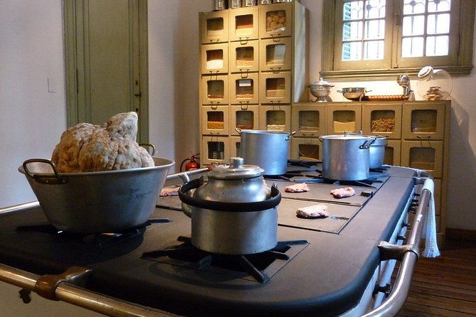 private-tour-discovering-evita-and-the-peronism-in-buenos-aires