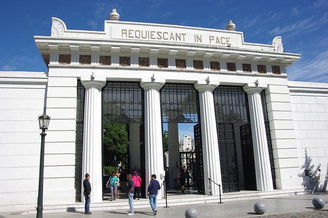 private-tour-discovering-evita-and-the-peronism-in-buenos-aires