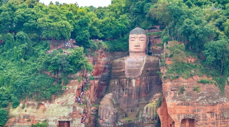private-tour-discovering-pandas-the-majestic-giant-buddha