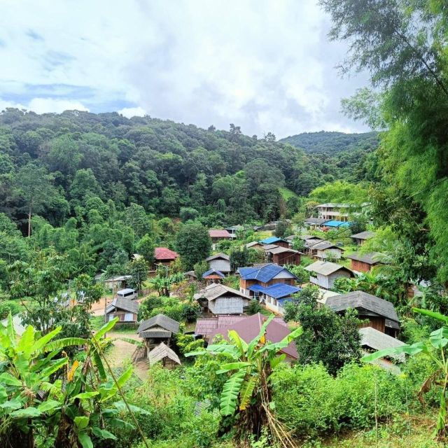 private-tour-doi-inthanon-trekking-kew-mae-pan-nature-trail