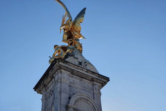 private-tour-downton-abbey-london-locations-by-taxi-2