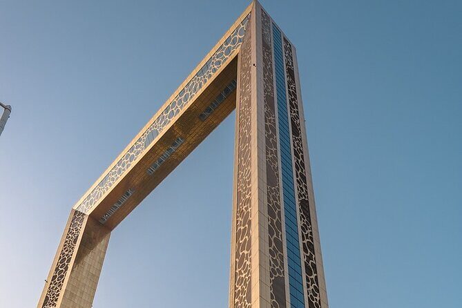 Private Tour: Dubai Frame, Burj Khalifa Entry and Dubai Fountain - Price and Value Analysis