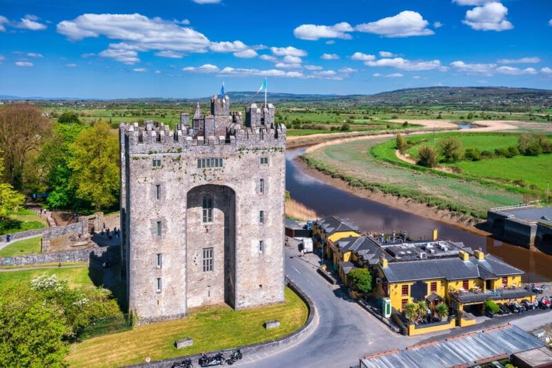 private-tour-dublin-to-cliffs-of-moher-bunratty-castle