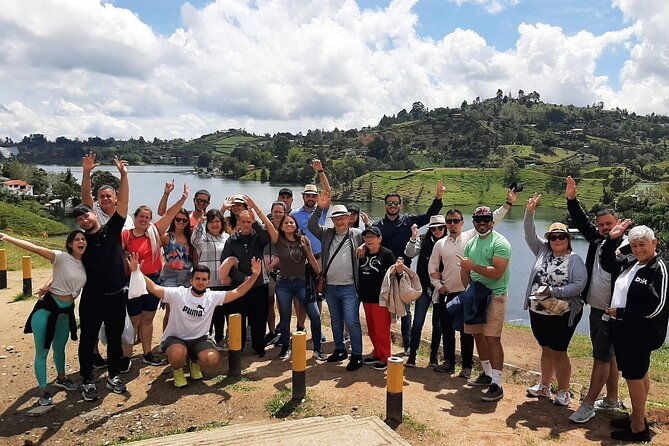 private-tour-el-penol-and-guatape-dam-from-medellin