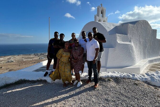 private-tour-experience-in-santorini-island-2