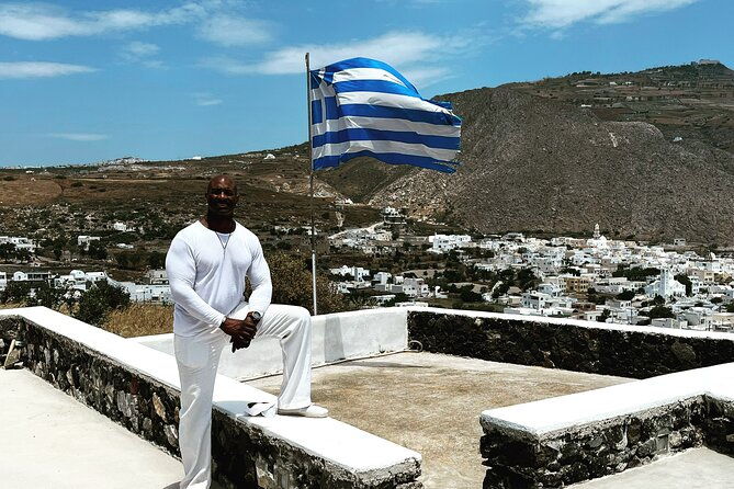 private-tour-experience-in-santorini-island