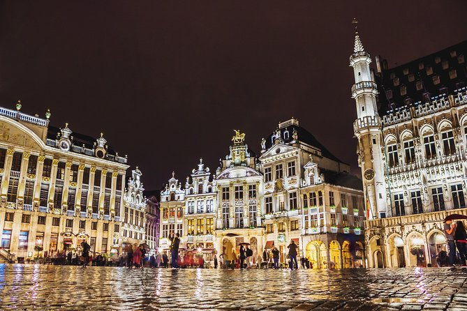 private-tour-experience-the-christmas-magic-in-brussels