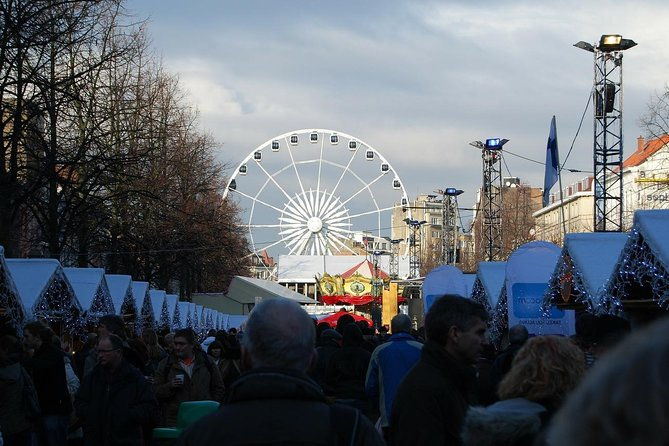 private-tour-experience-the-christmas-magic-in-brussels