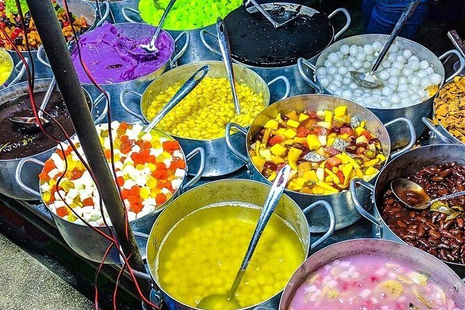 Private Tour: Experiencing Hue's Street Food by Cyclo - Authenticity and Guide Expertise