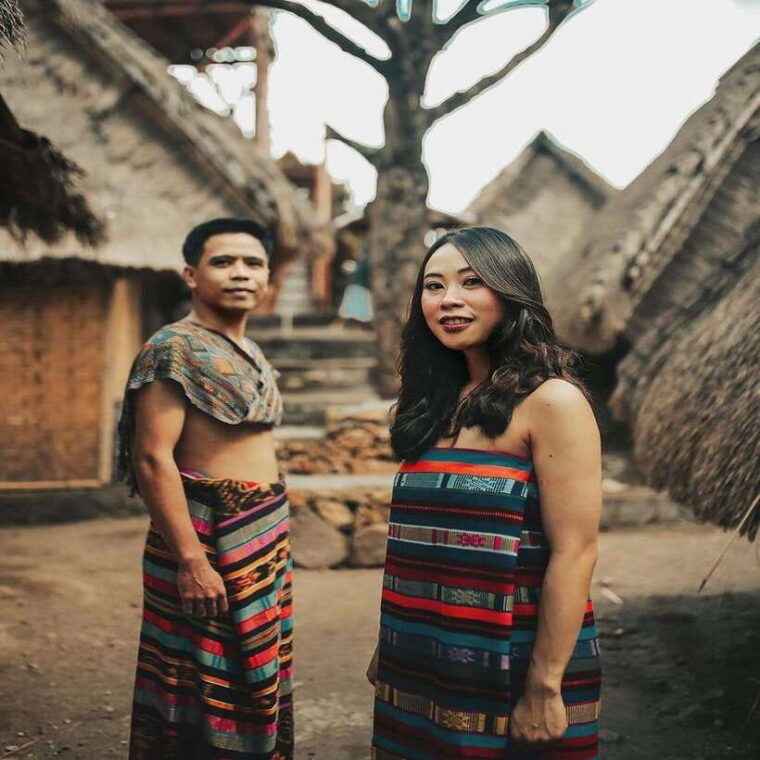 private-tour-explore-lombok-culture-village-south-beaches