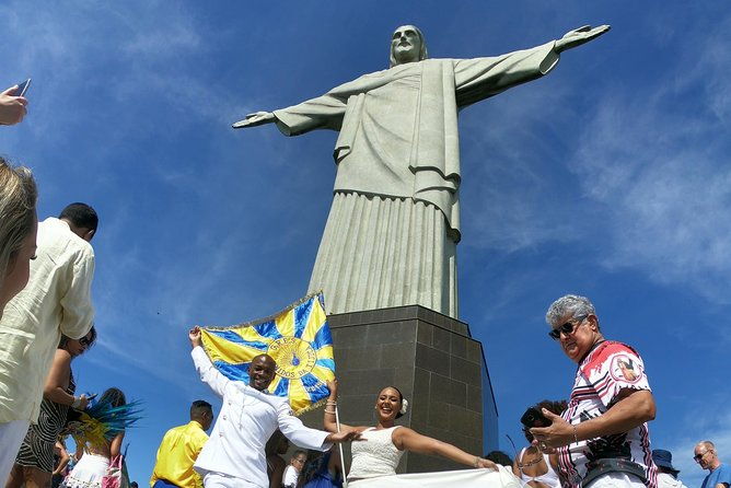 private-tour-explore-tijuca-forest-christ-the-reedemer-by-carioca-experience