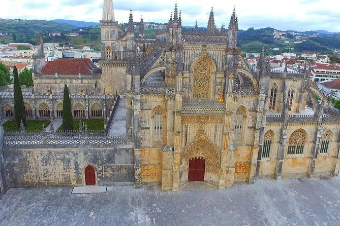 private-tour-fatima-batalha-nazare-obidos-from-lisbon-full-day