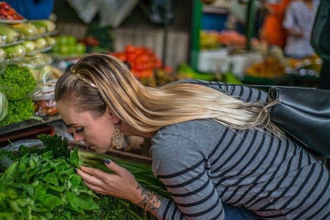 private-tour-foodie-experience-in-downtown-medellin
