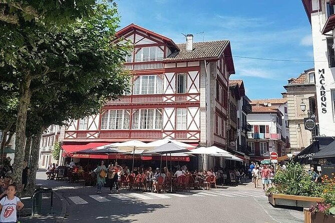private-tour-french-coast-bayonne-biarritz-and-san-juan-de-luz-2