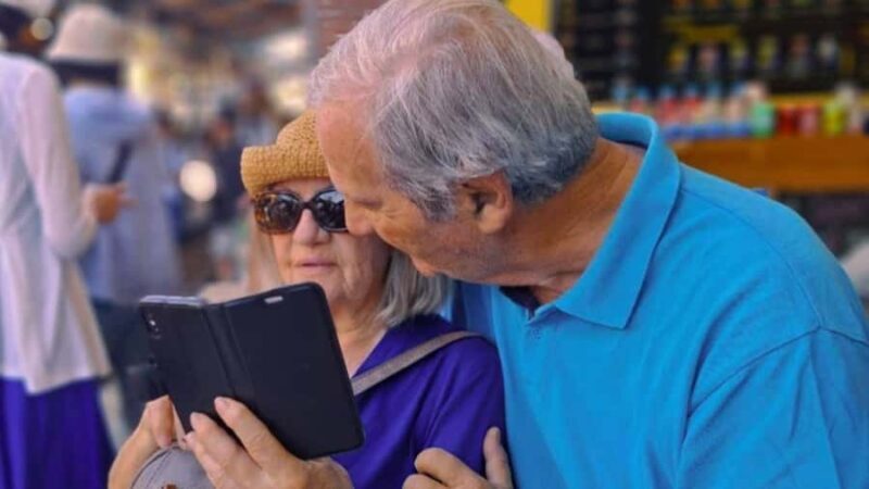 Private Tour from Bangkok: Railway & Floating Markets - Key Points