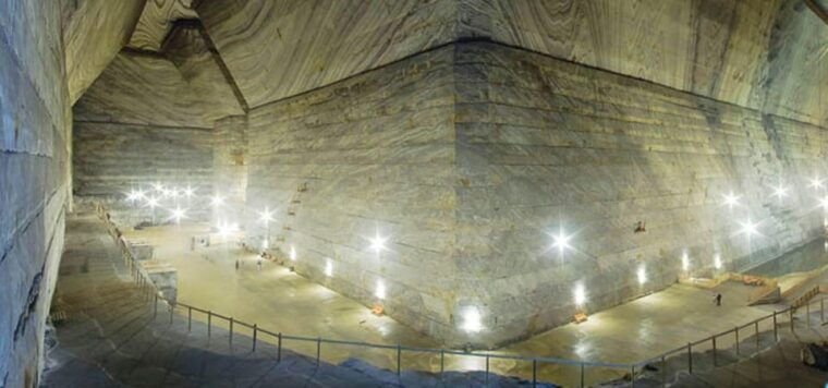 private-tour-from-bucharest-to-biggest-salt-mine-in-europe