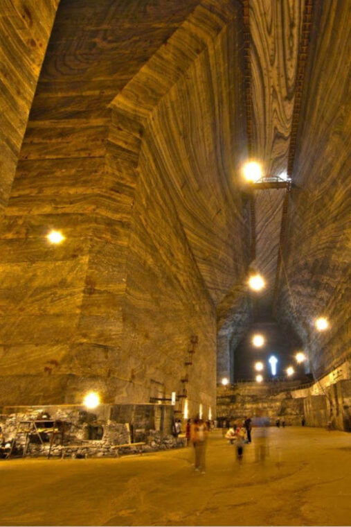 private-tour-from-bucharest-to-biggest-salt-mine-in-europe
