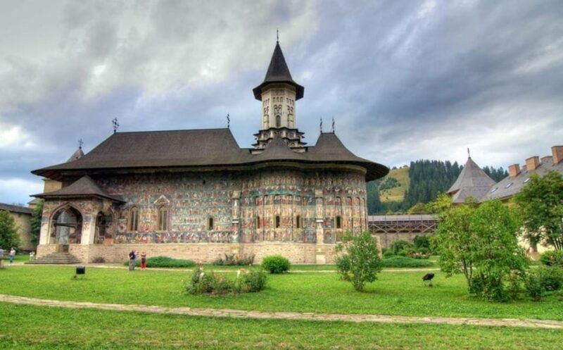private-tour-from-bucharest-to-unesco-monasteries-moldavia