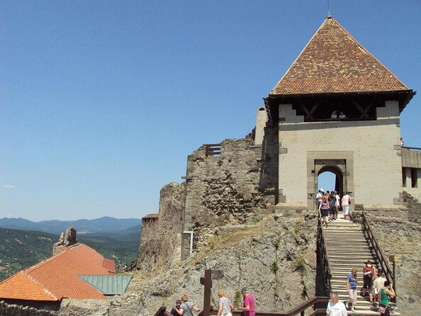 private-tour-from-budapest-to-szentendre-visegrad-and-esztergom