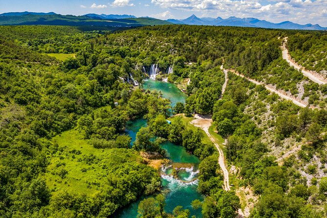 private-tour-from-dubrovnik-kravice-waterfalls-mostar-and-pocitelj