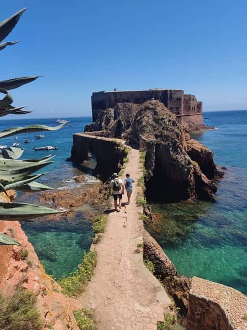 Private tour from Lisbon: to Peniche-Berlengas and back - An In-Depth Look at the Experience