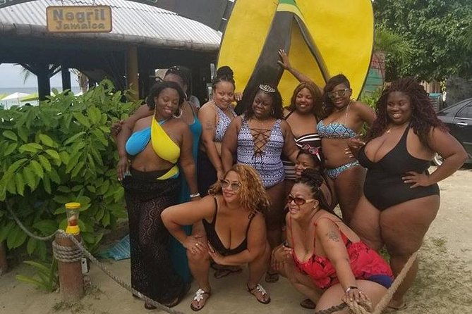 private-tour-from-montego-bay-to-negril-and-ricks-cafe