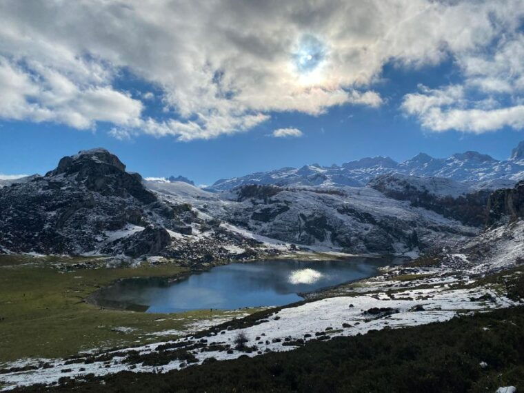 private-tour-from-oviedo-to-covadonga-and-europe-peaks-lakes
