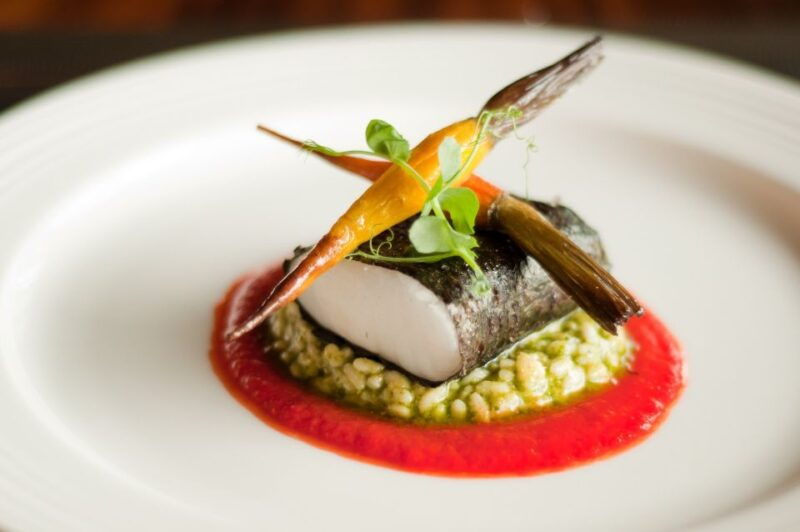 private-tour-from-paris-to-loire-castles-michelin-lunch