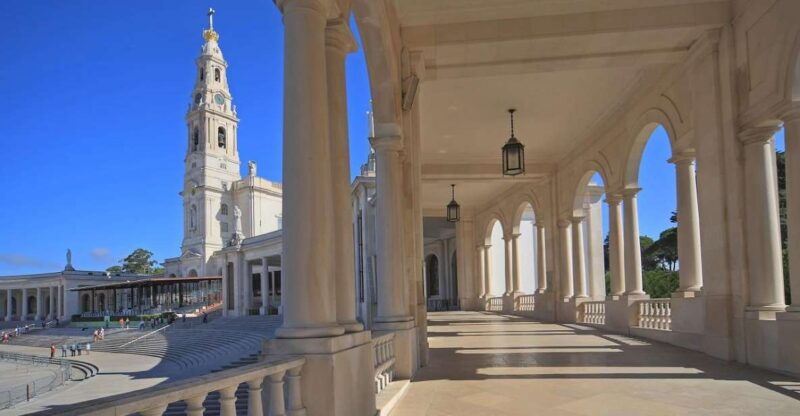 private-tour-from-porto-to-fatima-coimbra-with-lunch
