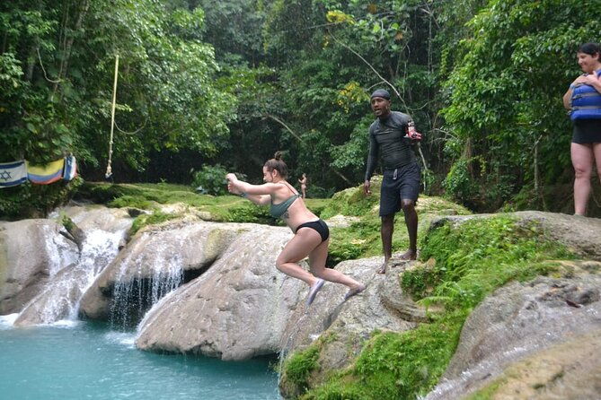 private-tour-from-runaway-bay-to-ocho-rios-blue-hole-sightseeing-and-shopping