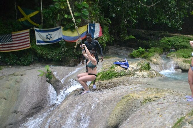 private-tour-from-runaway-bay-to-ocho-rios-blue-hole-sightseeing-and-shopping