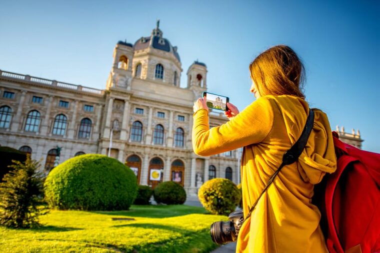 private-tour-from-salzburg-to-vienna-and-back-in-english