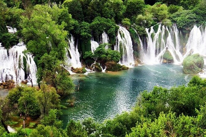 private-tour-from-sarajevo-to-herzegovina-mostar-kravice-2