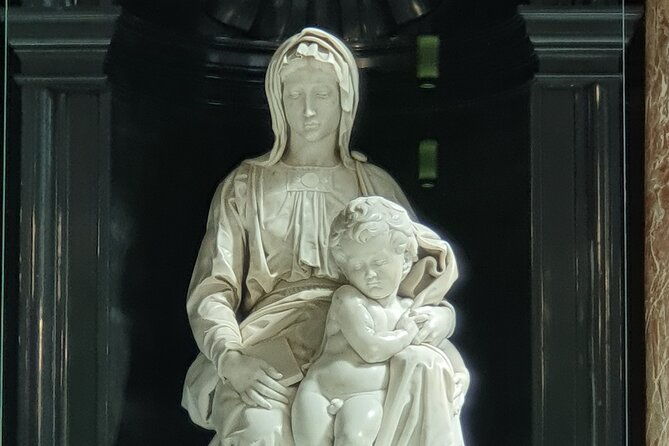 private-tour-from-your-hotel-see-the-madonna-of-michelangelo