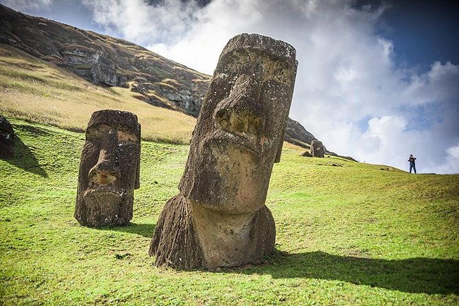 private-tour-full-day-easter-island-archeological-sites