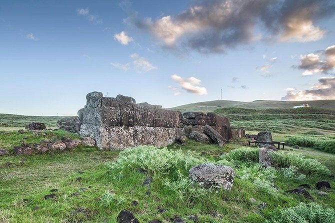 private-tour-full-day-easter-island-birdman-cult