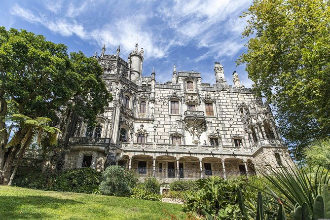 private-tour-full-day-to-sintra-roca-cape-and-cascais-2