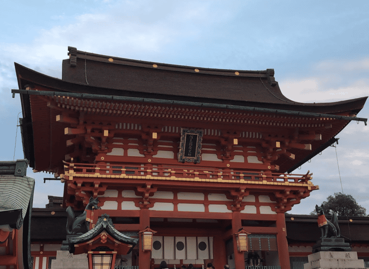 private-tour-fushimi-inari-and-kiyomizu-dera-with-spanish-guide