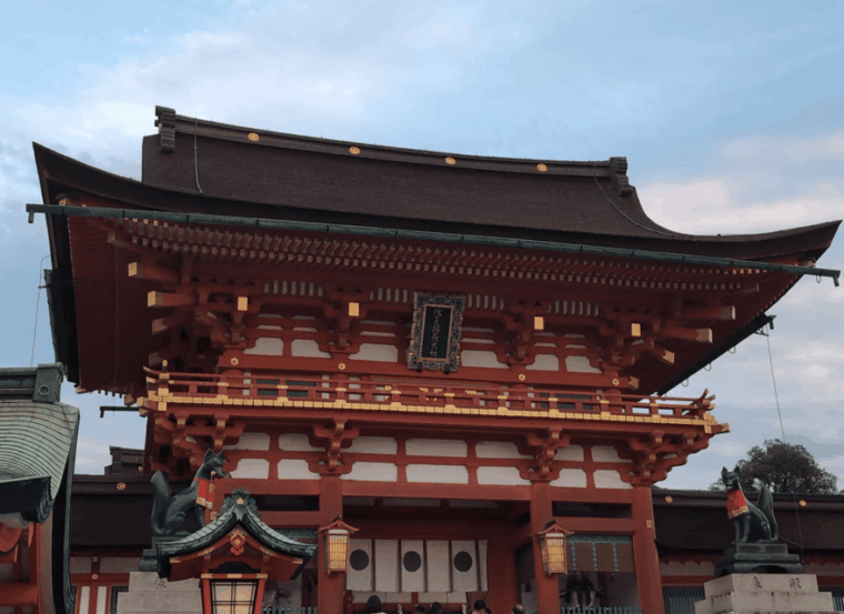 private-tour-fushimi-inari-and-kiyomizu-dera-with-spanish-guide