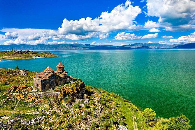 private-tour-garni-temple-geghard-monastery-lake-sevan-dilijan-2