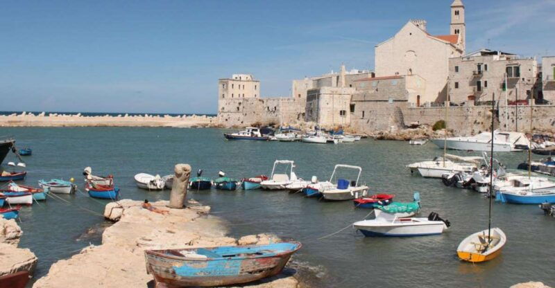 private-tour-giovinazzo-defence-from-the-sea-and-beauty