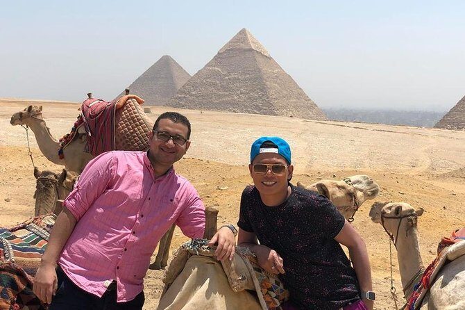 Private Tour Giza Pyramids, Sphinx and Egyptian Museum - Exploring the Giza Pyramids and Sphinx