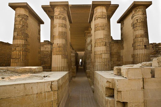 Private Tour: Giza Pyramids, Sphinx, Memphis, Sakkara - The Sum Up