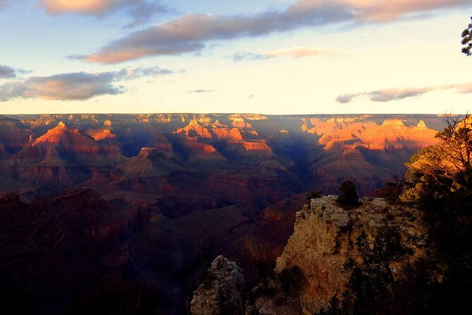 private-tour-grand-canyon-sunset-and-ancient-ruins-with-dinner
