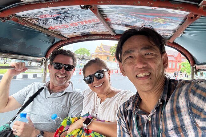 Private Tour Grand Palace, Emerald Buddha and Wat Pho by Tuk Tuk - Key Points
